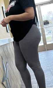 Beautiful bubble ass Latina in leggings. OC