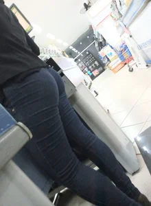Pet shop cashier