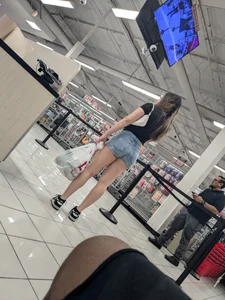 Coat factory booty