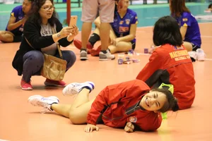 Thai candid volleyball girls