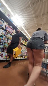 Thick bubble butt latina