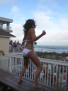 IOP Bikini Contest Drivin N' Cryin Show May 2009