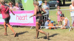 Bristol Pretty Muddy 5k race girls 2018