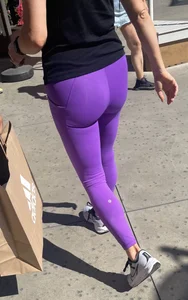 Lots of VPL at the mall