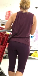 Blonde bubble butt babe shopping in tight purple leggings