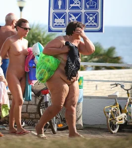 Nude beach pool milfs and mature ladies