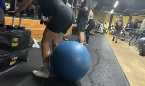 big booty in leggings shorts