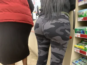 oblivious Latina has no idea