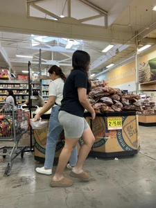College freshman Latina VPL