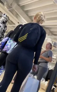 Big pawg dutch girl
