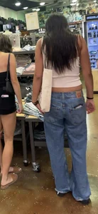Tall PAWG with her hot friends shopping (Busted) (OC)
