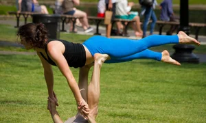 Candid sexy girls in spandex doing yoga