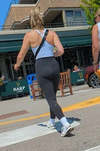 Fit Milf In Leggings