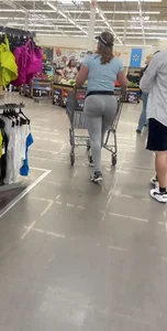 MATURE LATINA