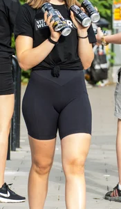 Spandex shorts + cameltoe (NOT OC)