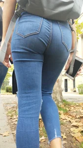 Two girls with nice asses walking in tight jeans