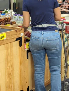 Milf in blue jeans