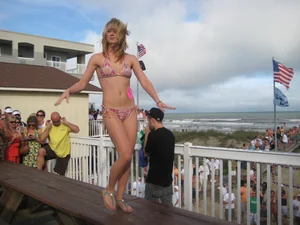 IOP Bikini Contest Drivin N' Cryin Show May 2009