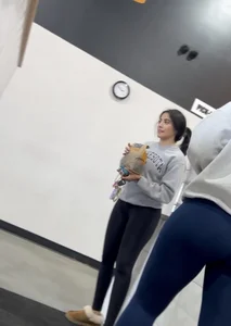 Two fit girls with leggings