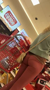 Tight cakes on skinny brunette milf