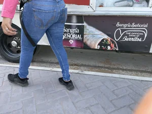 Again this thick milf at job site
