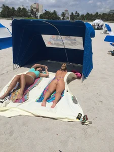 Beach creepshots of girls' legs and feet