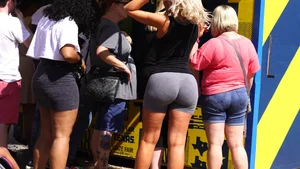 Big booty blonde babe in tight grey spandex shorts with vtl