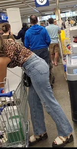 Ikea Trip 3 hot girls in tight jeans Nerdy leopard bendover faceshot smile at camera (Megapost)