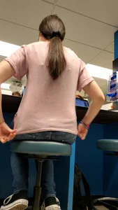 Girl with a nice ass in tight jeans and vpl up close