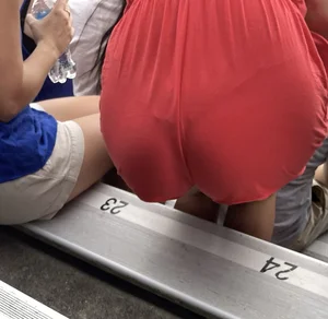 College gal at football game VTL