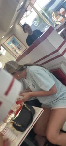 Sorority chicks go to to InNOut half naked
