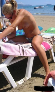 Beach voyeur babes in bikinis, thongs and topless