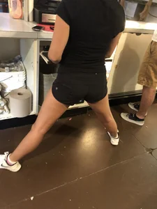 Sexy Lulu shorts at work