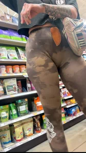 Tattooed blonde (+some other pics)