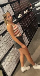 Nike shop Ass