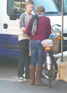 Girls wearing jeans street creepshots