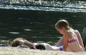 Bikini girls