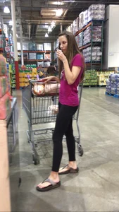 Skinny brunette shopping in leggings (VPL)