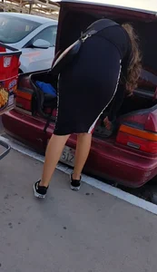 Latina in tight long skirt