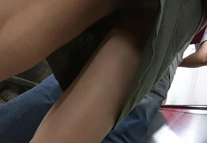 Subway Escalator Upskirt with Hot Skinny Legs