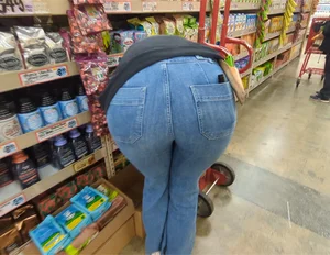 Cutie w/ a little booty Trader Joes white girl jeans