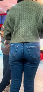 Fat asses in jeans - which is your fav? (OC)