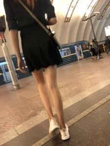 Girl With Long Thin Legs in the Subway Train and on the Escalator Hot Creepshot