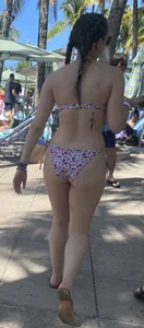 More vacation bikini ass