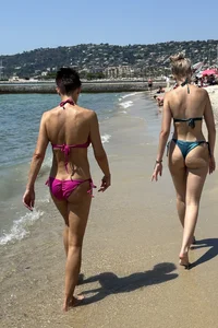 Ass Beach French 4