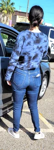 Nice jeans girl (OC)