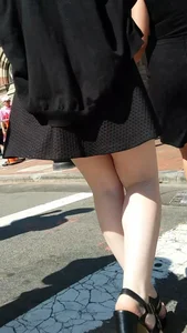 Cuties at lunch in the city