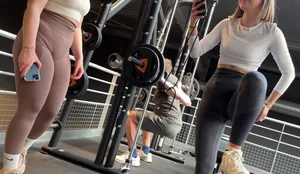 Thick jiggly Gym Pawg NVGTN (NOT OC)