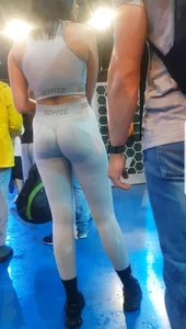 Candid brunette banger with a great ass in Bo+Tee leggings