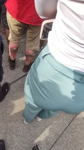 Nice teen ass in pants (first post and pics)